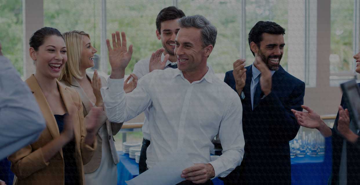 Pillar-and-center-banner-page-3--noor